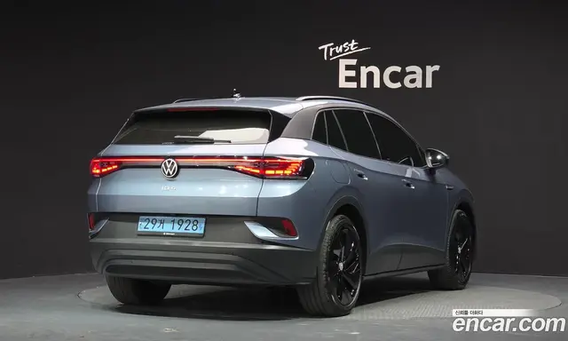 Volkswagen ID.4, 2022, 69 437 км Volkswagen ID.4, 2022, 69 437 км