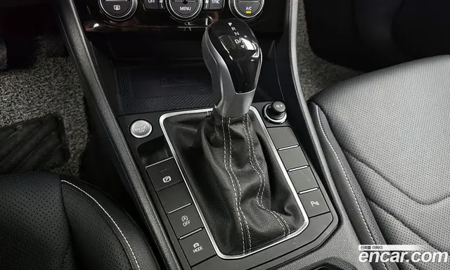 Volkswagen Jetta 2022 1.5 автомат (гидро), миниатюра 12