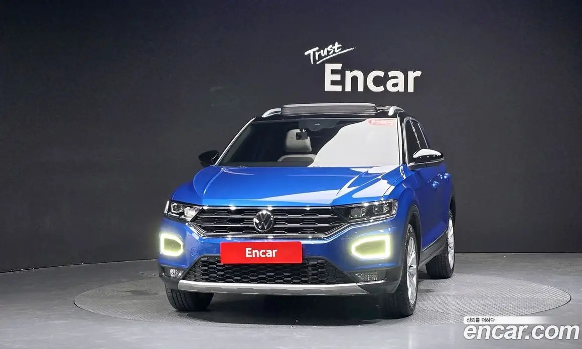 Volkswagen T-Roc 2021 2.0 автомат (гидро), фото 2 Volkswagen T-Roc 2021 2.0 автомат (гидро), фото 2