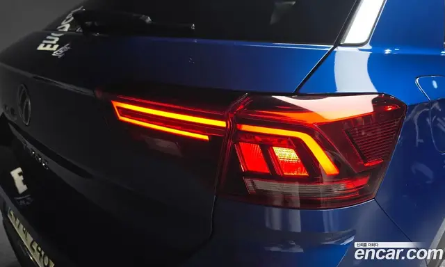Volkswagen T-Roc 2021 2.0 автомат (гидро), миниатюра 8 Volkswagen T-Roc 2021 2.0 автомат (гидро), миниатюра 8