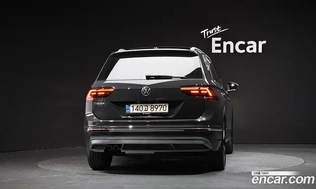 Volkswagen Tiguan 2020 2.0 автомат (гидро), миниатюра 3 Volkswagen Tiguan 2020 2.0 автомат (гидро), миниатюра 3