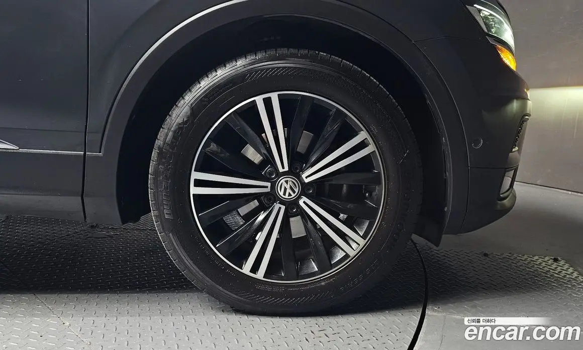 Volkswagen Tiguan 2020 2.0 автомат (гидро), фото 6 Volkswagen Tiguan 2020 2.0 автомат (гидро), фото 6