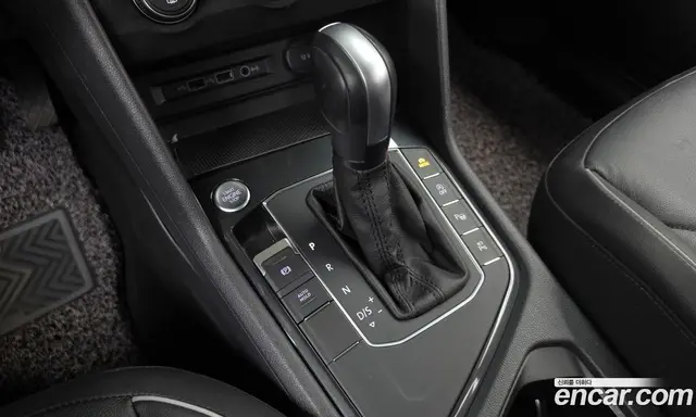 Volkswagen Tiguan 2020 2.0 автомат (гидро), миниатюра 12