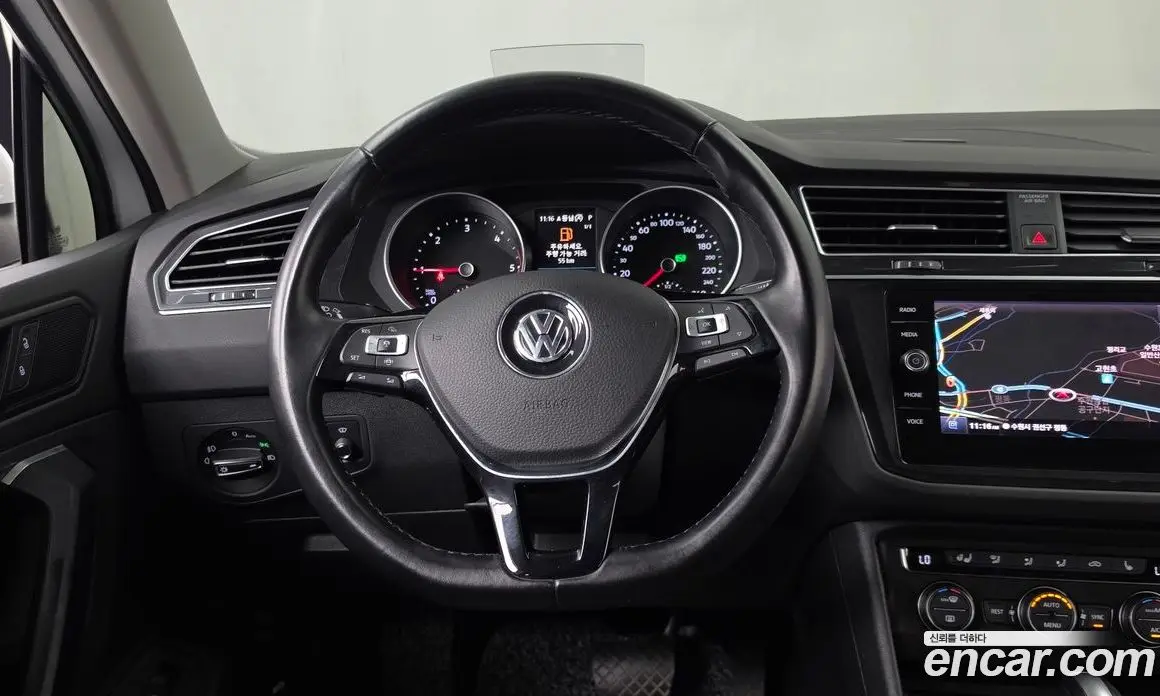 Volkswagen Tiguan 2020 2.0 автомат (гидро), фото 19 Volkswagen Tiguan 2020 2.0 автомат (гидро), фото 19