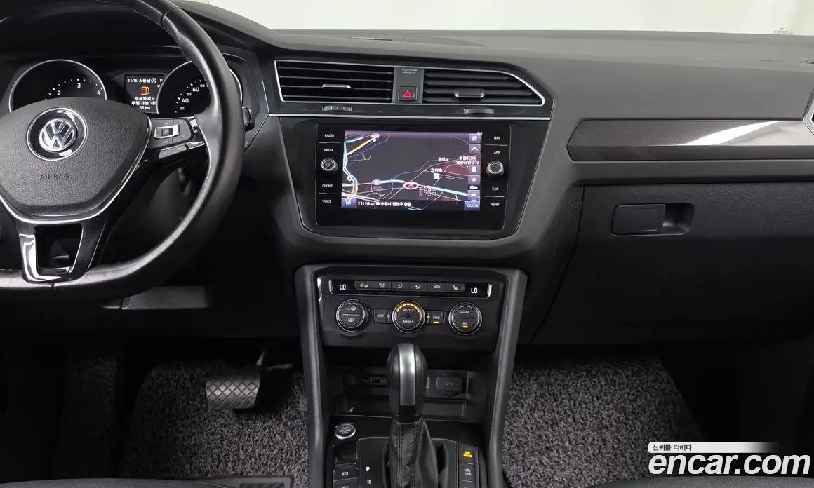Volkswagen Tiguan 2020 2.0 автомат (гидро), фото 20 Volkswagen Tiguan 2020 2.0 автомат (гидро), фото 20
