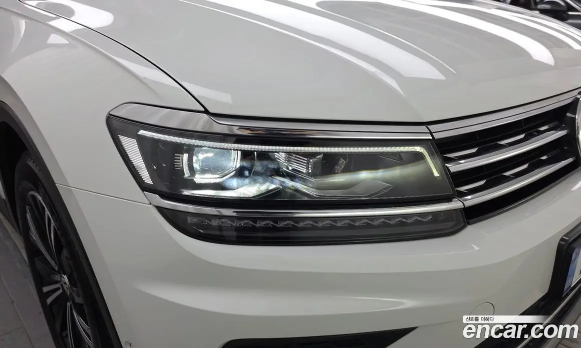 Volkswagen Tiguan 2020 2.0 автомат (гидро), фото 8 Volkswagen Tiguan 2020 2.0 автомат (гидро), фото 8