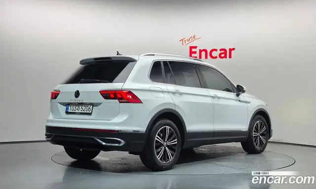 Volkswagen Tiguan 2022 2.0 автомат (гидро), миниатюра 2 Volkswagen Tiguan 2022 2.0 автомат (гидро), миниатюра 2