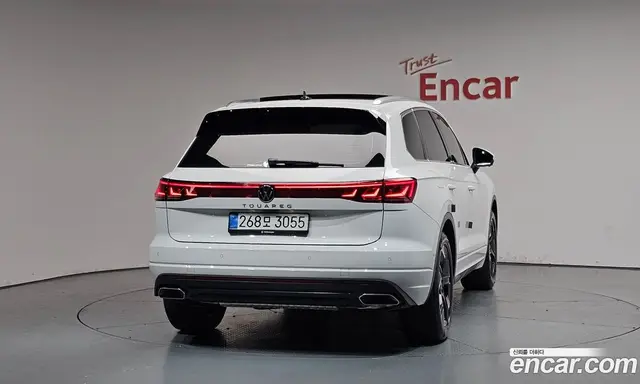 Volkswagen Touareg 2024 3.0 автомат (гидро), миниатюра 3 Volkswagen Touareg 2024 3.0 автомат (гидро), миниатюра 3
