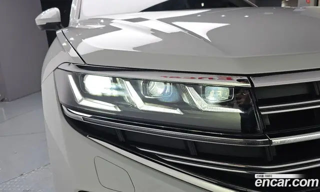 Volkswagen Touareg 2024 3.0 автомат (гидро), миниатюра 7 Volkswagen Touareg 2024 3.0 автомат (гидро), миниатюра 7