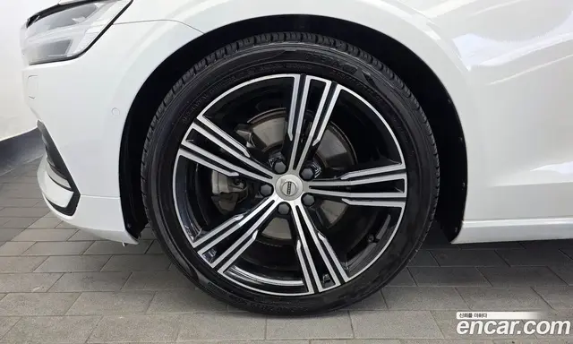 Volvo S60 2021 2.0 автомат (гидро), миниатюра 5