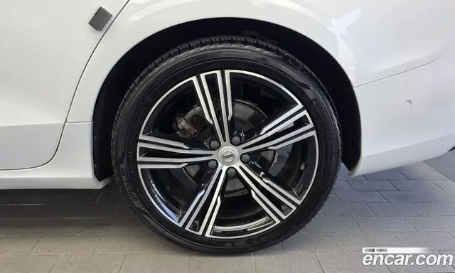 Volvo S60 2021 2.0 автомат (гидро), миниатюра 7