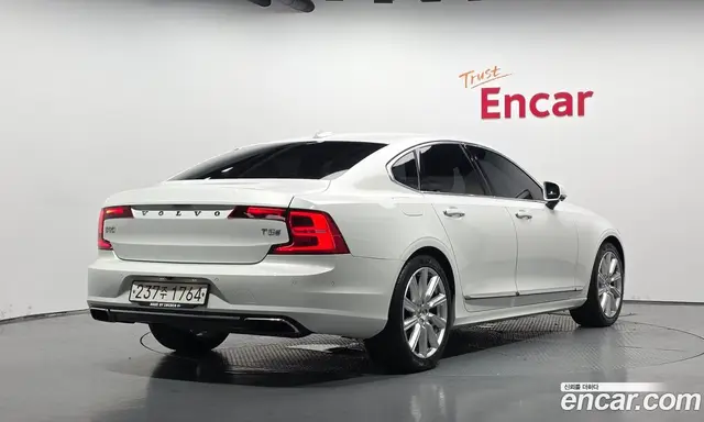 Volvo S90 2019 2.0 автомат (гидро), миниатюра 2 Volvo S90 2019 2.0 автомат (гидро), миниатюра 2