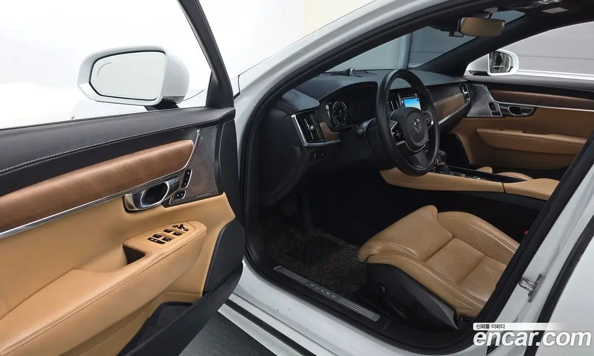 Volvo S90 2019 2.0 автомат (гидро), фото 13 Volvo S90 2019 2.0 автомат (гидро), фото 13