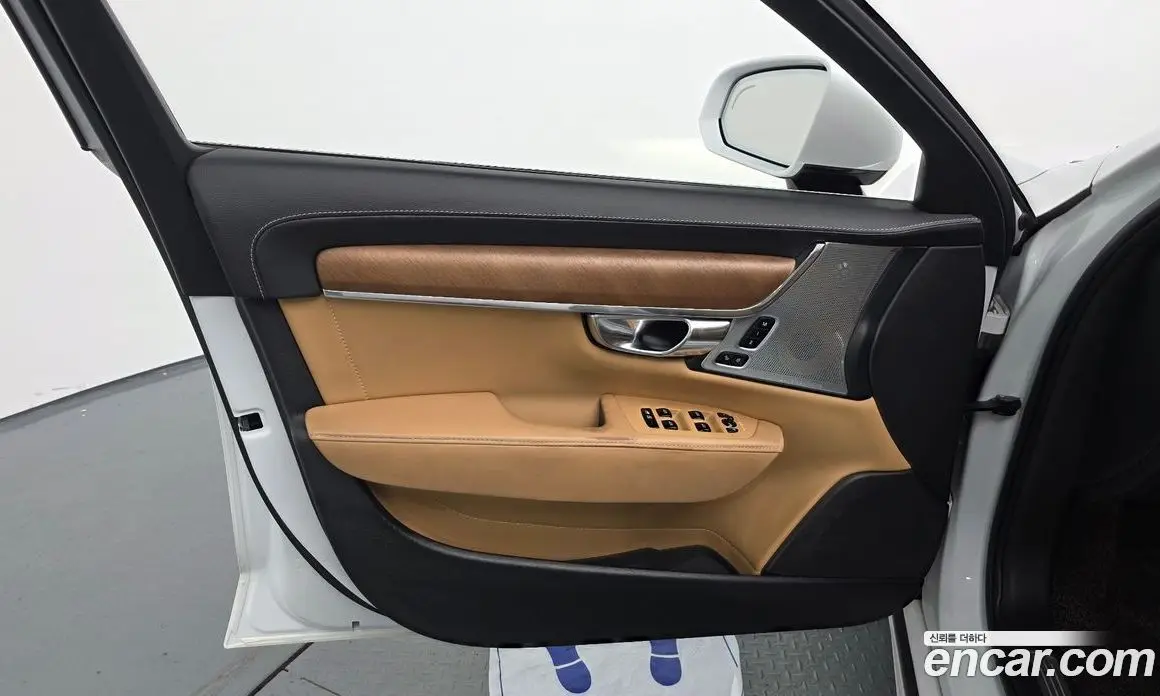 Volvo S90 2019 2.0 автомат (гидро), фото 14 Volvo S90 2019 2.0 автомат (гидро), фото 14
