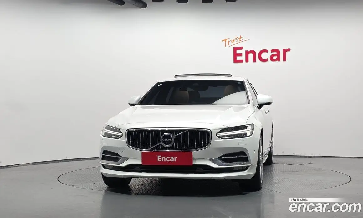 Volvo S90 2019 2.0 автомат (гидро), фото 3 Volvo S90 2019 2.0 автомат (гидро), фото 3
