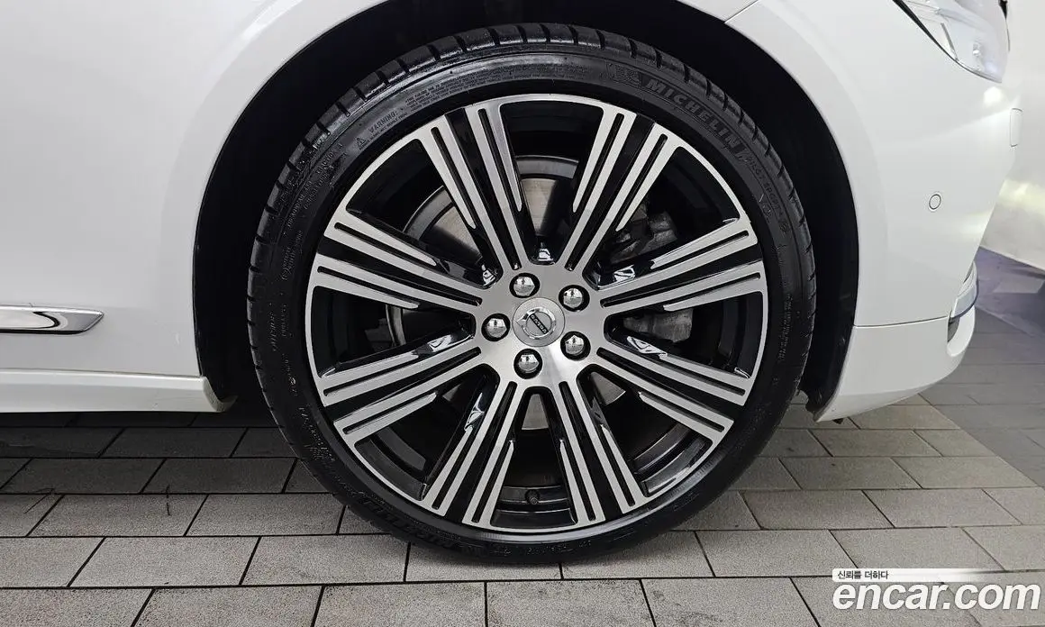 Volvo S90 2021 2.0 автомат (гидро), фото 7 Volvo S90 2021 2.0 автомат (гидро), фото 7