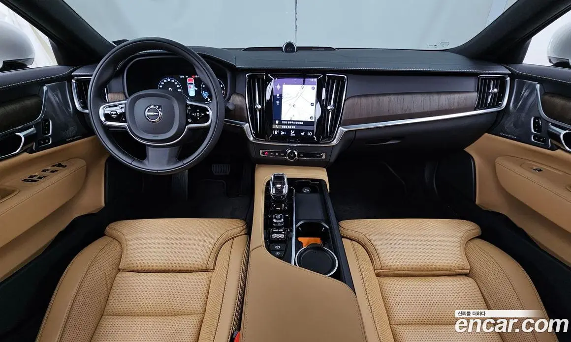 Volvo S90 2021 2.0 автомат (гидро), фото 10 Volvo S90 2021 2.0 автомат (гидро), фото 10