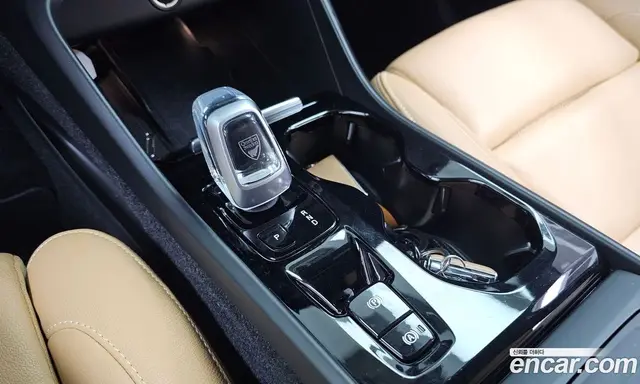 Volvo XC40 2020 2.0 автомат (гидро), миниатюра 12