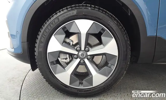 Volvo XC40 2022 2.0 автомат (гидро), миниатюра 5 Volvo XC40 2022 2.0 автомат (гидро), миниатюра 5