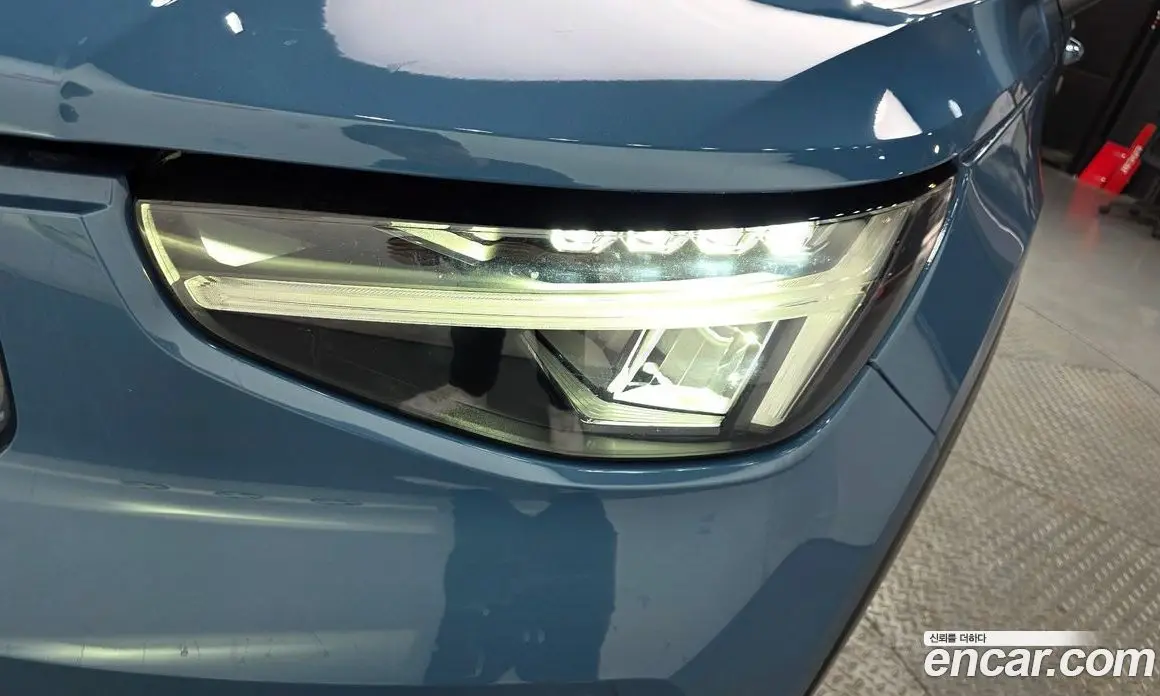 Volvo XC40 2022 2.0 автомат (гидро), фото 8 Volvo XC40 2022 2.0 автомат (гидро), фото 8
