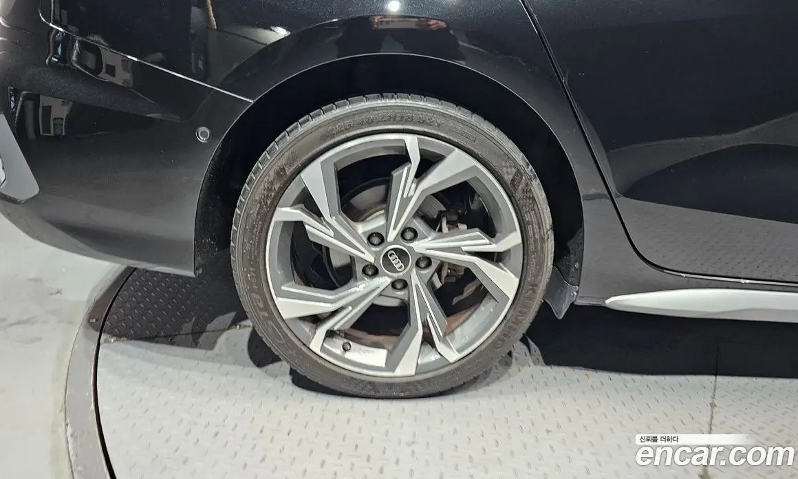 Audi A3 2022 2.0 автомат (гидро), фото 5 Audi A3 2022 2.0 автомат (гидро), фото 5