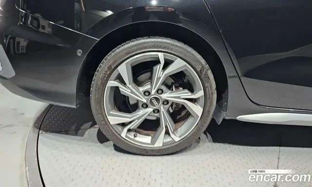 Audi A3 2022 2.0 автомат (гидро), миниатюра 5 Audi A3 2022 2.0 автомат (гидро), миниатюра 5