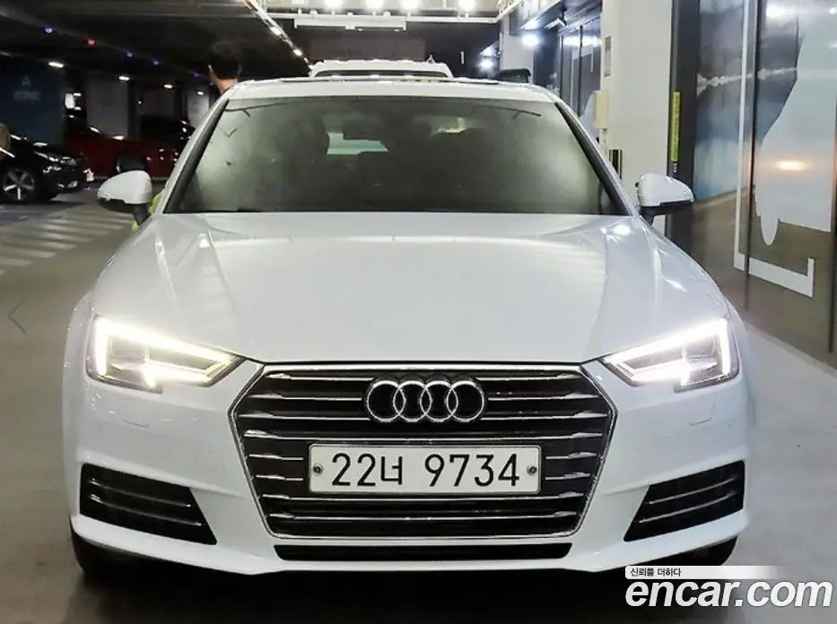 Audi A4 2016 2.0 автомат (гидро), фото 1 Audi A4 2016 2.0 автомат (гидро), фото 1
