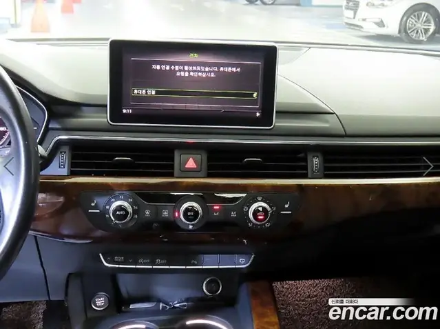 Audi A4 2016 2.0 автомат (гидро), миниатюра 8 Audi A4 2016 2.0 автомат (гидро), миниатюра 8