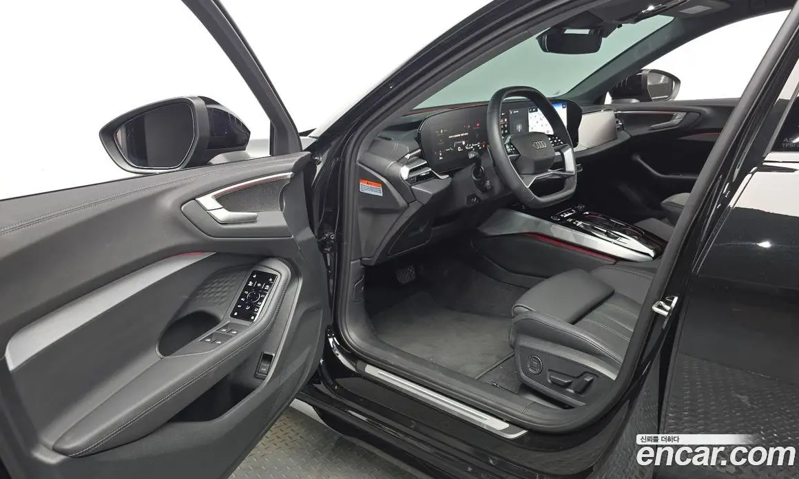 Audi A5 2025 2.0 автомат (гидро), фото 12