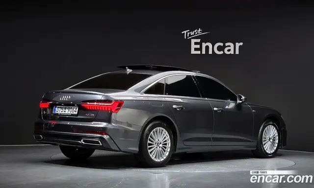 Audi A6 2021 2.0 автомат (гидро), миниатюра 2