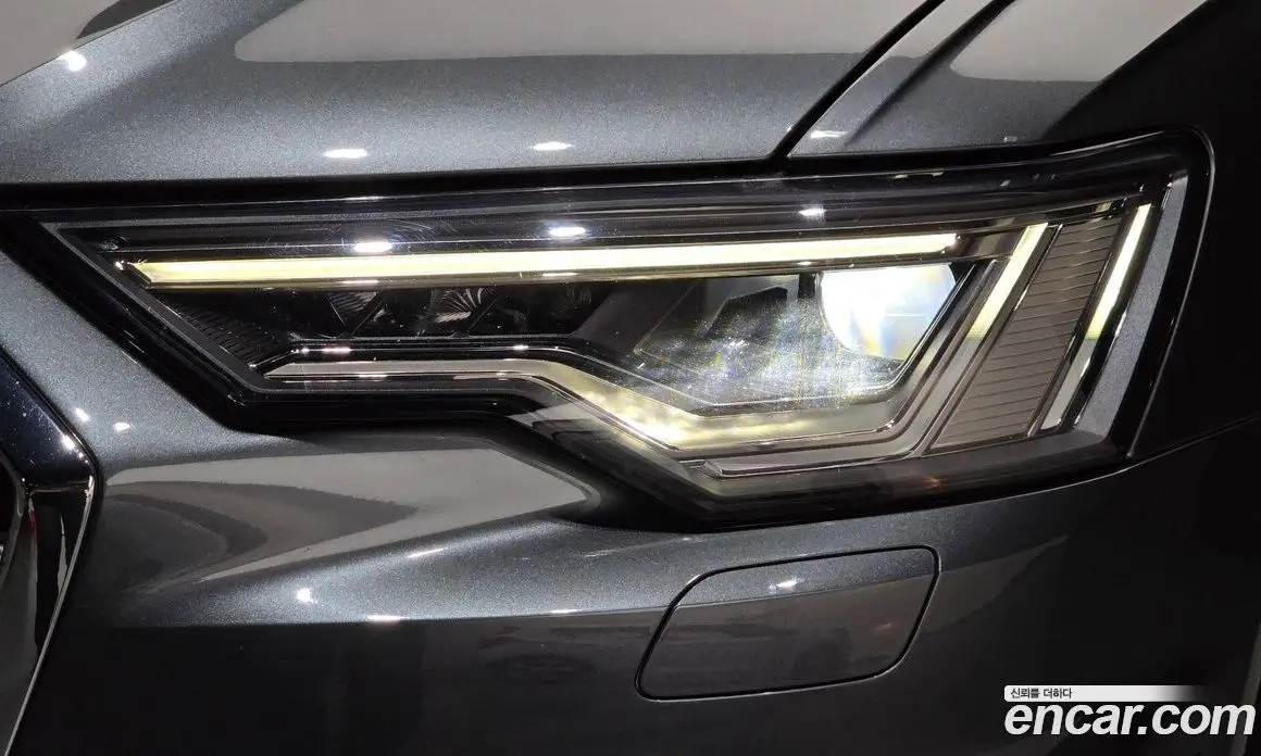 Audi A6 2021 2.0 автомат (гидро), фото 8