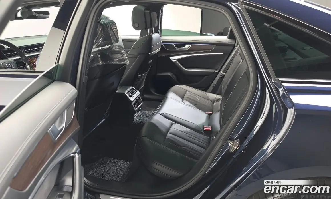 Audi A6 2025 2.0 автомат (гидро), фото 17 Audi A6 2025 2.0 автомат (гидро), фото 17