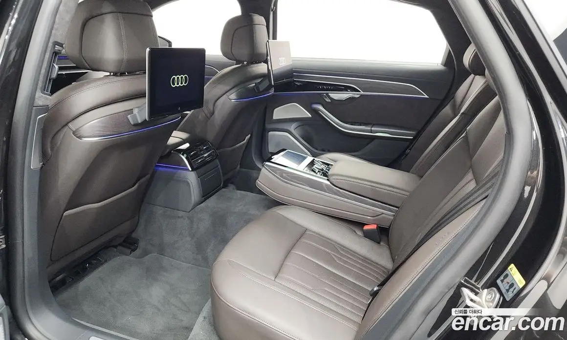 Audi A8 2021 4.0 автомат (гидро), фото 17 Audi A8 2021 4.0 автомат (гидро), фото 17