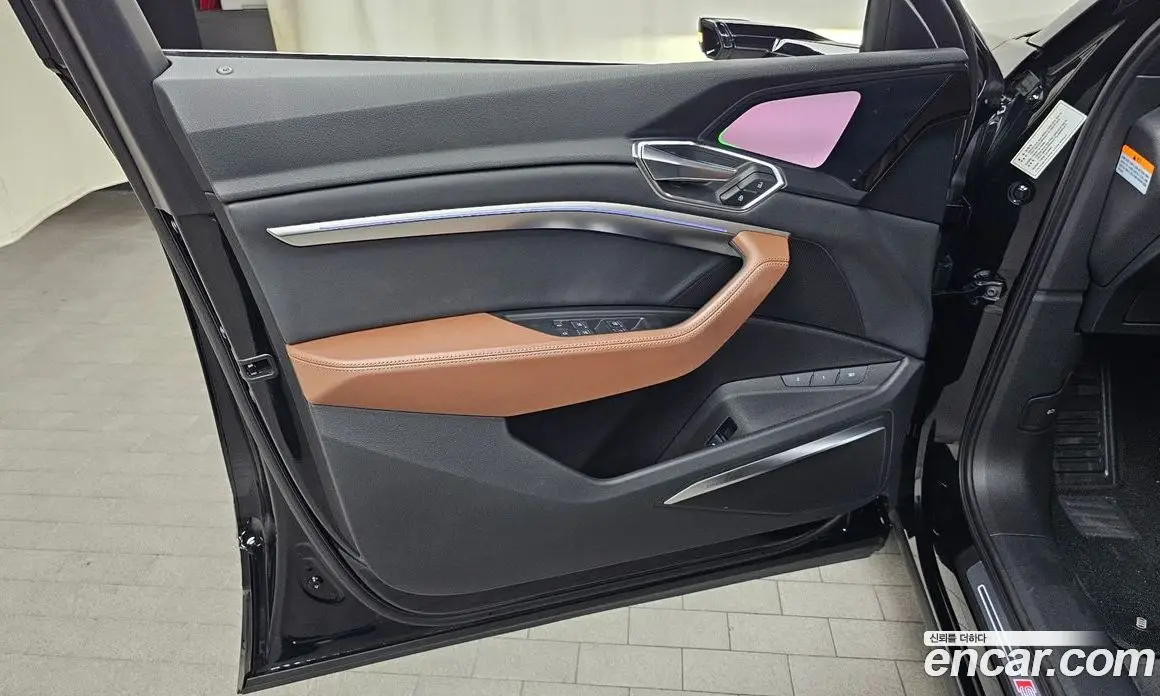 Audi e-tron 2021 0.2 автомат (гидро), фото 13 Audi e-tron 2021 0.2 автомат (гидро), фото 13