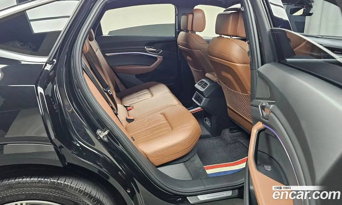 Audi e-tron 2021 0.2 автомат (гидро), фото 16 Audi e-tron 2021 0.2 автомат (гидро), фото 16