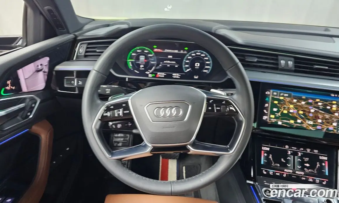 Audi e-tron 2021 0.2 автомат (гидро), фото 18 Audi e-tron 2021 0.2 автомат (гидро), фото 18