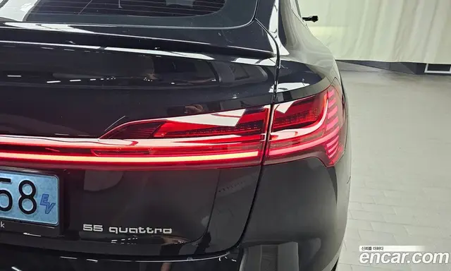 Audi e-tron 2021 0.2 автомат (гидро), миниатюра 8 Audi e-tron 2021 0.2 автомат (гидро), миниатюра 8