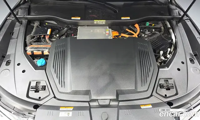 Audi e-tron 2022 0.2 автомат (гидро), миниатюра 6