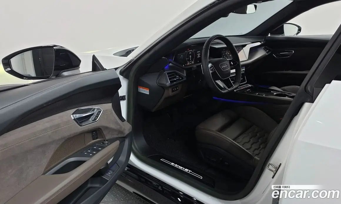 Audi e-tron GT 2023 0.1 автомат (гидро), фото 10