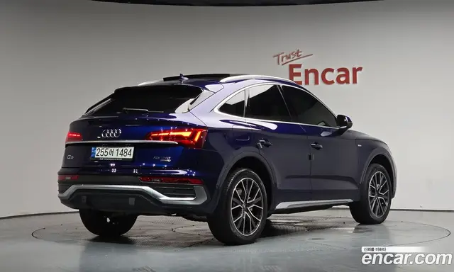 Audi Q5 2022 2.0 автомат (гидро), миниатюра 2 Audi Q5 2022 2.0 автомат (гидро), миниатюра 2