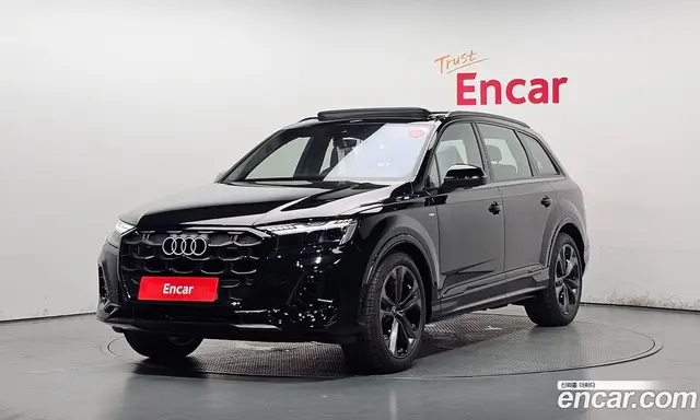 Audi Q7, 2026, 21 км