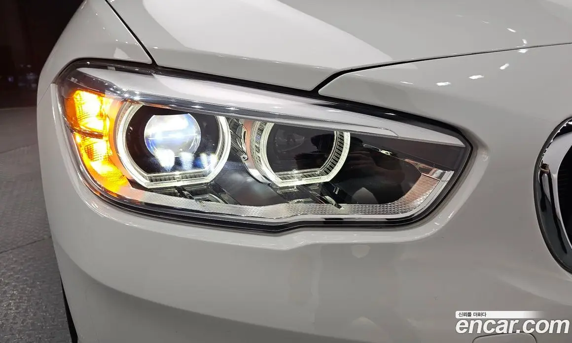 BMW 1 серия 2018 2.0 автомат (гидро), фото 8