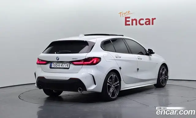BMW 1 серия 2022 2.0 автомат (гидро), миниатюра 2