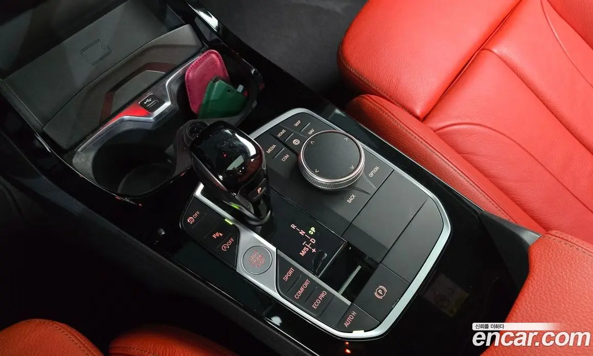 BMW 1 серия 2022 2.0 автомат (гидро), фото 12