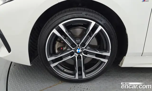 BMW 1 серия 2022 2.0 автомат (гидро), миниатюра 5