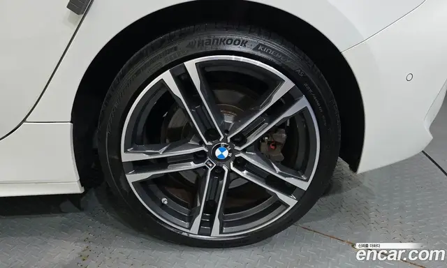BMW 1 серия 2022 2.0 автомат (гидро), миниатюра 7