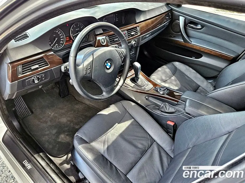 BMW 3 серия 2010 2.0 автомат (гидро), фото 13 BMW 3 серия 2010 2.0 автомат (гидро), фото 13