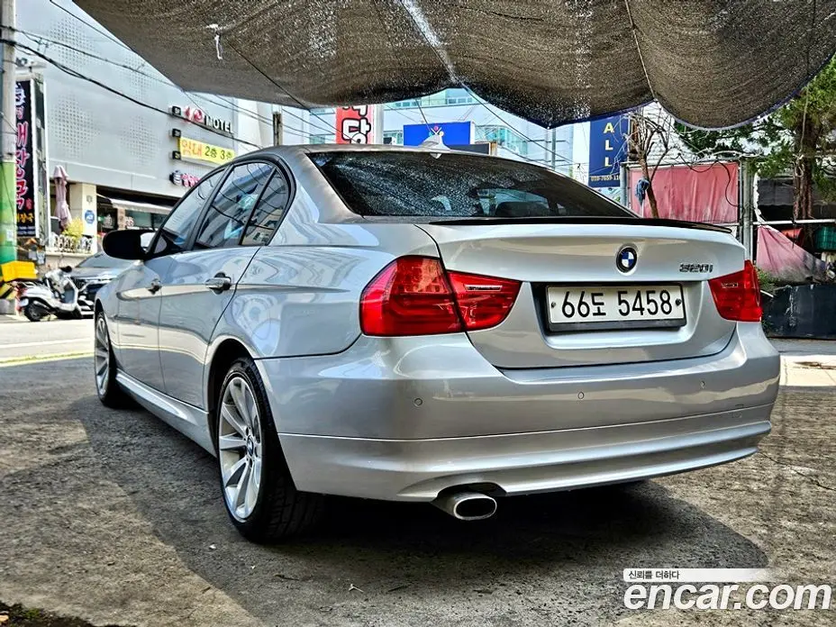 BMW 3 серия 2010 2.0 автомат (гидро), фото 7 BMW 3 серия 2010 2.0 автомат (гидро), фото 7
