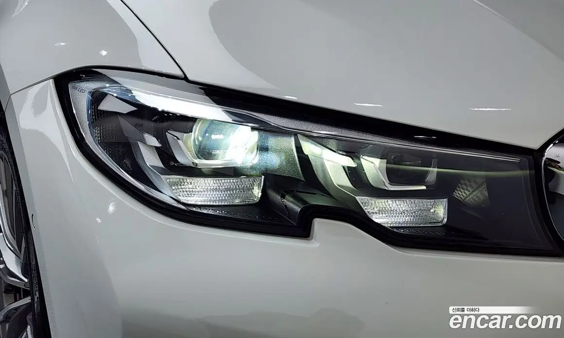 BMW 3 серия 2020 2.0 автомат (гидро), фото 8