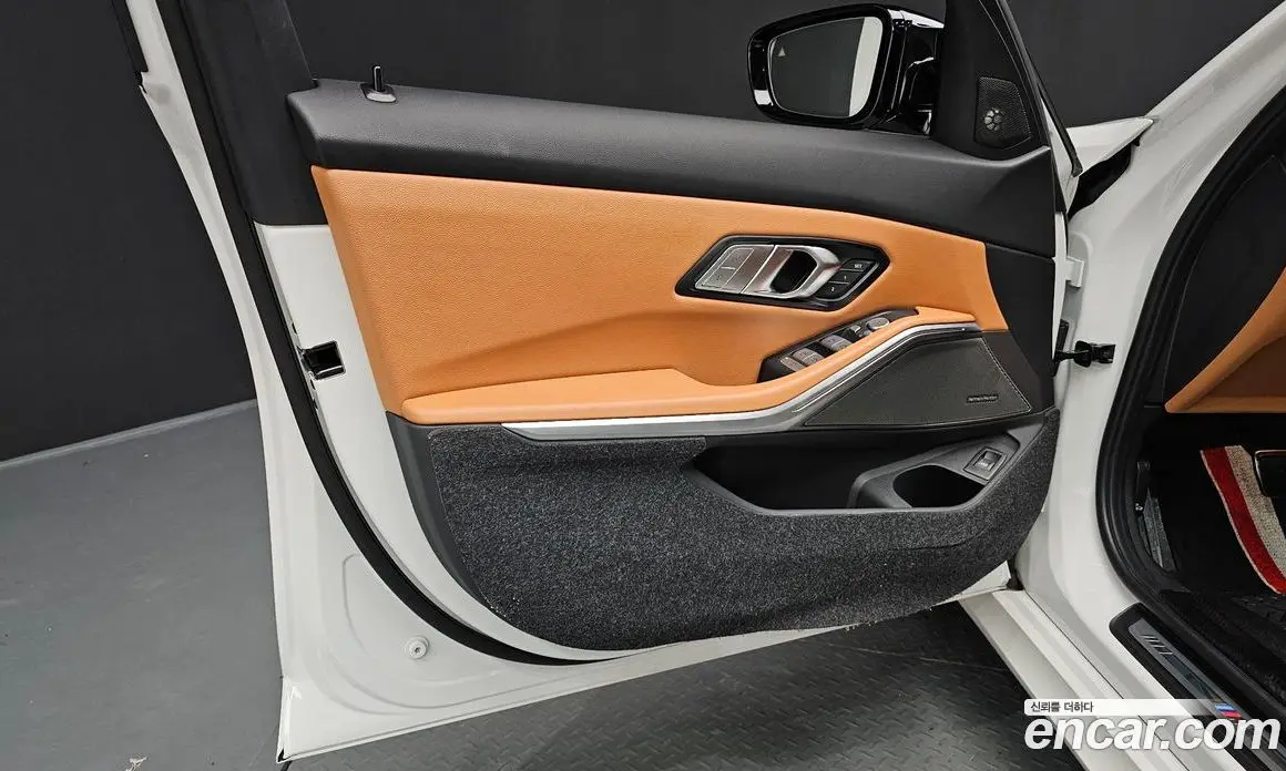 BMW 3 серия 2024 2.0 автомат (гидро), фото 14 BMW 3 серия 2024 2.0 автомат (гидро), фото 14